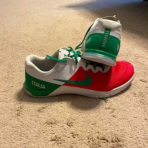 Nike Metcon 2s, Mens Size 12, Custom Italian Colorway.